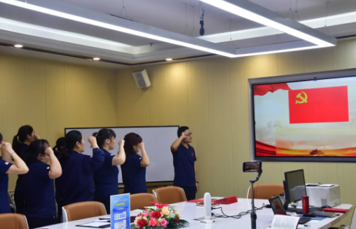 ��������ص������Ͽ�·��������